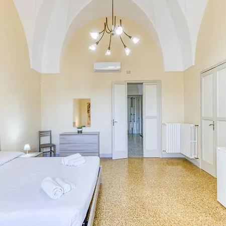 Palazzo Rondine - Con Cucina Presicce